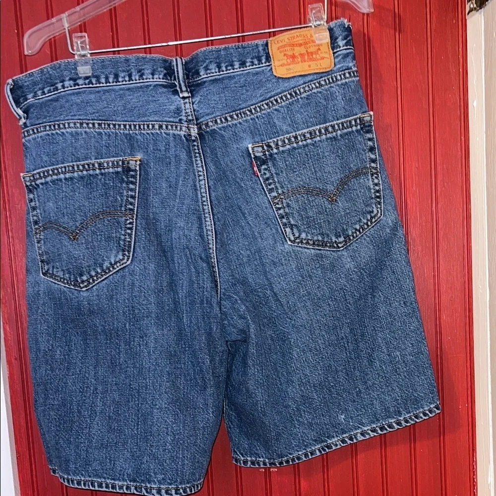 550 Levi's Men's Blue Jean Shorts 36
